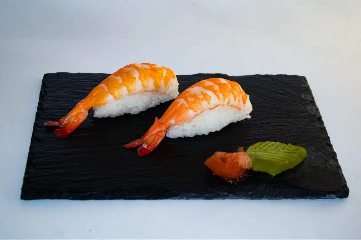 Niguiris de langostinos